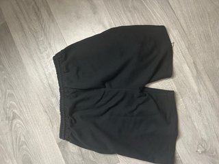 Pantalón Corto Negro Corteiz