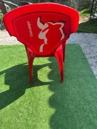 Silla de jardín Cruzcampo roja