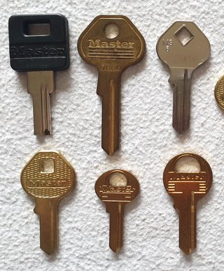 Chiavi Master Lock assortite lucchetti vari pz.340