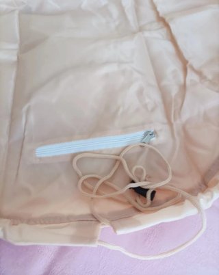 Pochette morbida colore beige