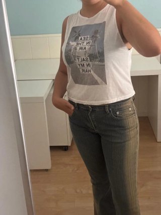 Camiseta blanca con estampado