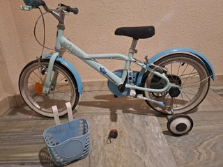 Bicicleta niña + ruedines aprendizaje CHOLLO!!