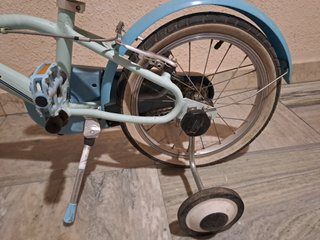 Bicicleta niña + ruedines aprendizaje CHOLLO!!
