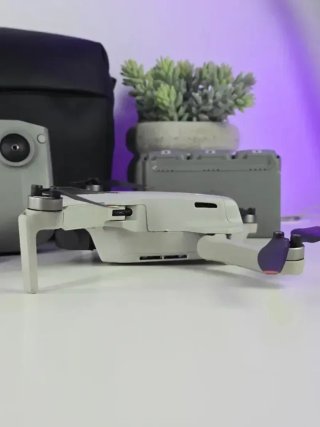 Dron DJI Mini 2 Fly More Combo 3 Baterías