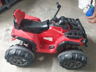 Coche de batería para niños