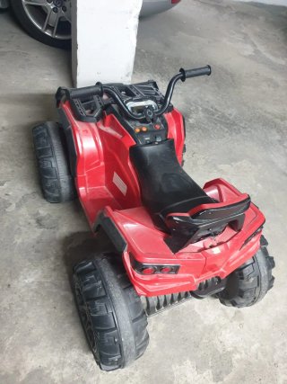 Coche de batería para niños
