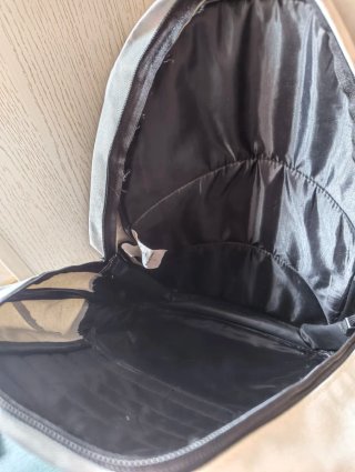 Mochila Avia Gris y Amarilla