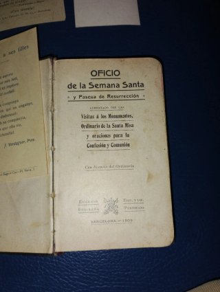 Devocionario antiguo semana santa y 3 estampas