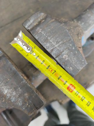 Tornillo de banco IRIMO 100