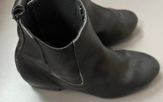 Botines Baile Flamenco para niño 20 cm de largo