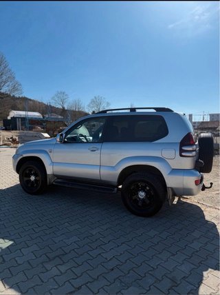 Toyota Land Cruiser 2003