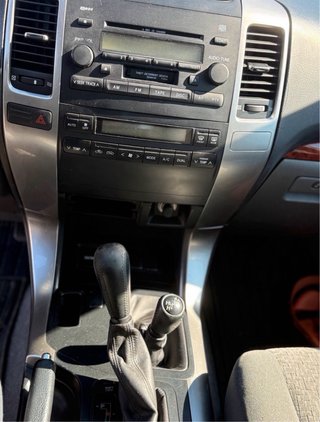 Toyota Land Cruiser 2003
