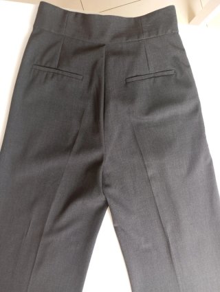 Pantalón de vestir gris