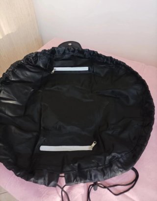 Pochette morbida colore nero