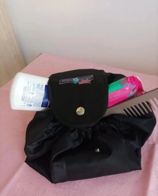 Pochette morbida colore nero