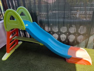 Tobogán Feber Super Mega Slide con agua