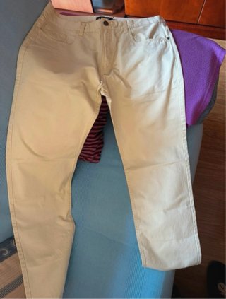Pantalón de vestir Macson beige