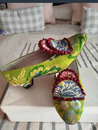 Traje de Fallera