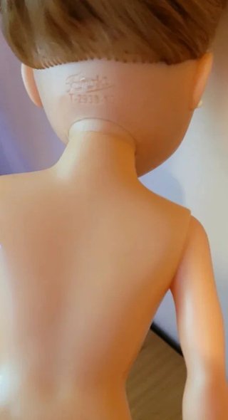 Muñeca Nancy con vestidos