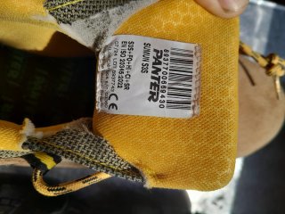 Bota seguridad 43
