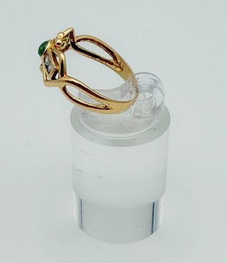 Anillo Oro 18k con Circonitas. Peso: 1.94 gr.