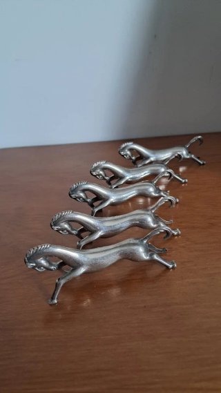 5 soportes vintage para cubiertos , metal plateado