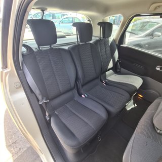 Renault Scenic Dynamique 1.9 dCi AUTOMÁTICO