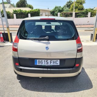 Renault Scenic Dynamique 1.9 dCi AUTOMÁTICO