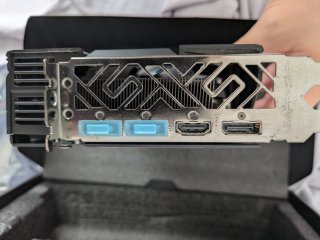 Sapphire RX 5700 Pulse 8GB Tarjeta Gráfica