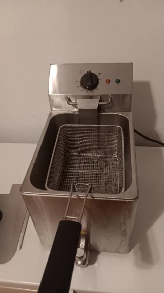 Freidora industrial 8L
