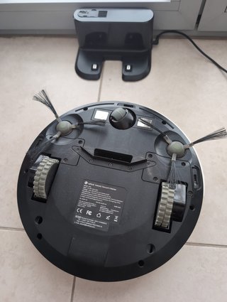 Robot aspirador Lefant usado