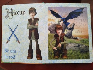 Livro puzzle "Como treinares o teu Dragão".