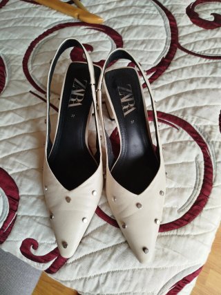 Sandalias Zara Beige Talla 37