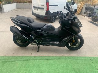 Yamaha TMAX 560 TechMax