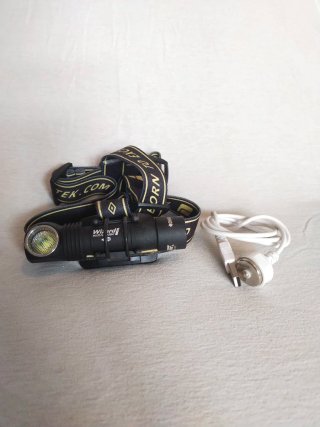 Armytek Wizard Pro Linterna Frontal