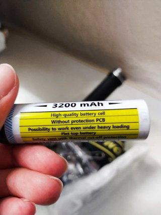Armytek Wizard Pro Linterna Frontal