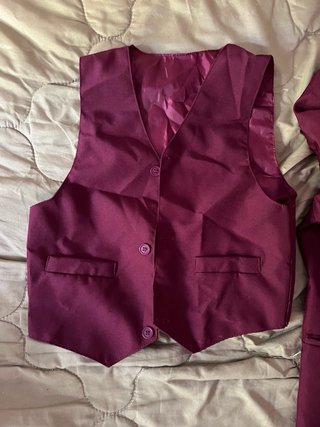 Traje juvenil burdeos 3 piezas Talla 14-16