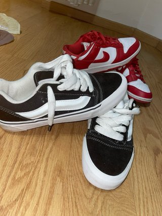 Nike Dunk Low Rojo y Blanco