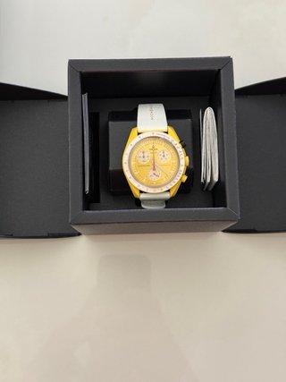 Omega x Swatch MoonSwatch Eclipse