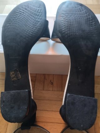 Sandalias Biba Talla 38 Negro y Dorado