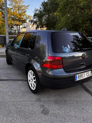 Volkswagen Golf 2005