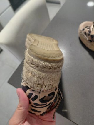 Sandalias Gaimo cuña leopardo
