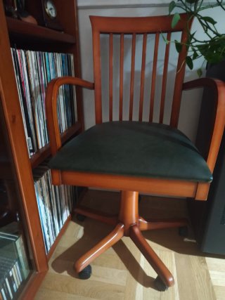 Silla giratoria madera estudio, piel verde