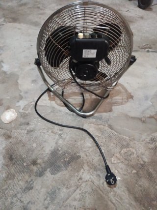 Ventilador EURO WAVE metálico