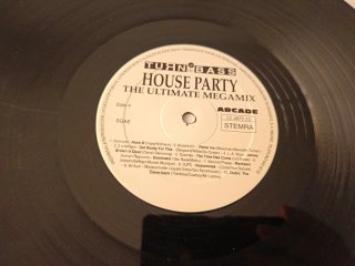 House Party 2 Vinili LP The Ultimate Megamix