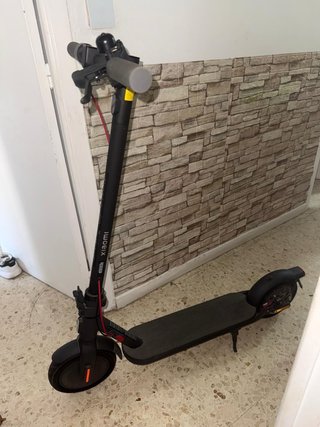 Patinete Eléctrico Xiaomi Negro
