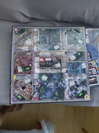 Cluedo Harry Potter El Clásico Juego de Misterio