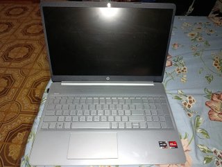 Portátil HP 15s Gamer Media