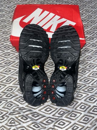 Nike Air Max TN Negras