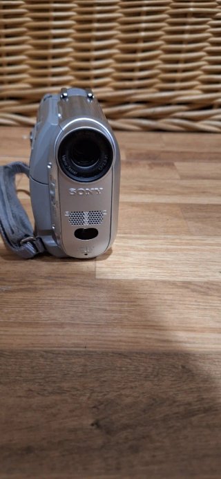 Videocámara Sony Handycam DCR-HC20E MiniDV
